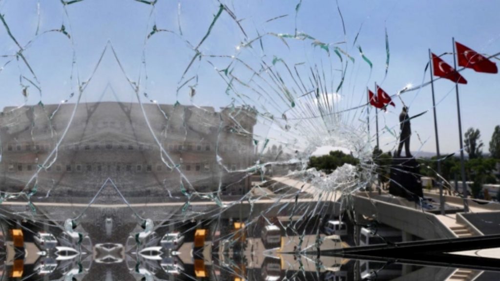 Αστυνομική βία σε διαδηλώσεις κατά Ερντογάν για την ακρίβεια