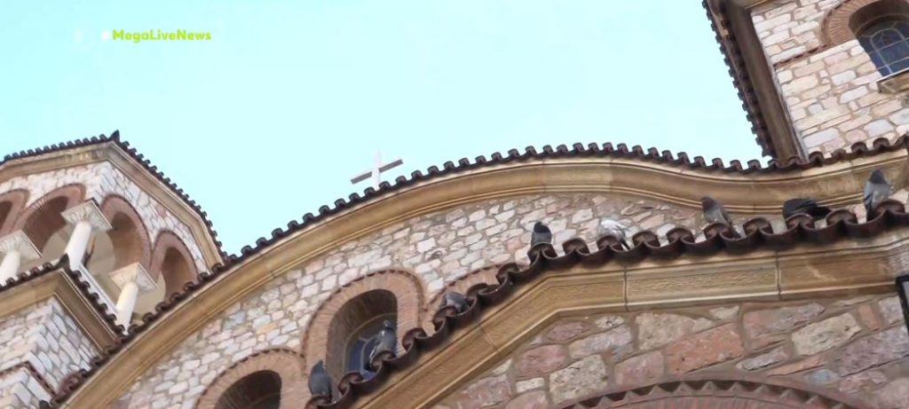 Κορωνοϊός – Ανύπαρκτοι έλεγχοι στις εκκλησίες – Πρόστιμο μόνο σε πιστούς