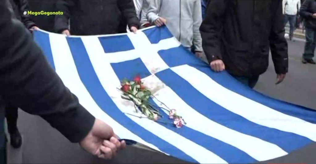 Εικόνες ντροπής με ένταση και επεισόδια στο Πολυτεχνείο