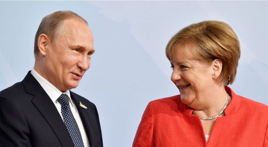 Γερμανία – Η Μέρκελ ζητά από τον Πούτιν να δράσει για τη μεταναστευτική κρίση