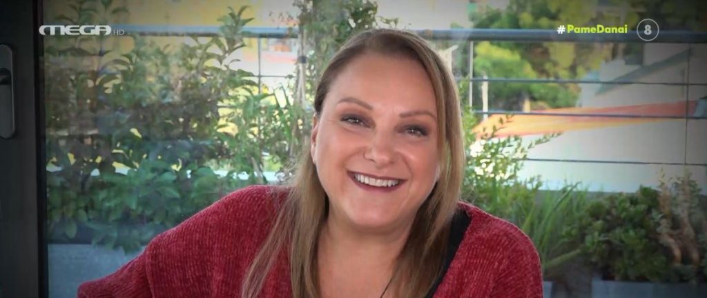 Vintage Stories – «Ταξίδι» σε άγνωστες ιστορίες από τα γυρίσματα του «Καφέ της Χαράς» με «καπετάνιο» τη Ρένια Λουιζίδου!