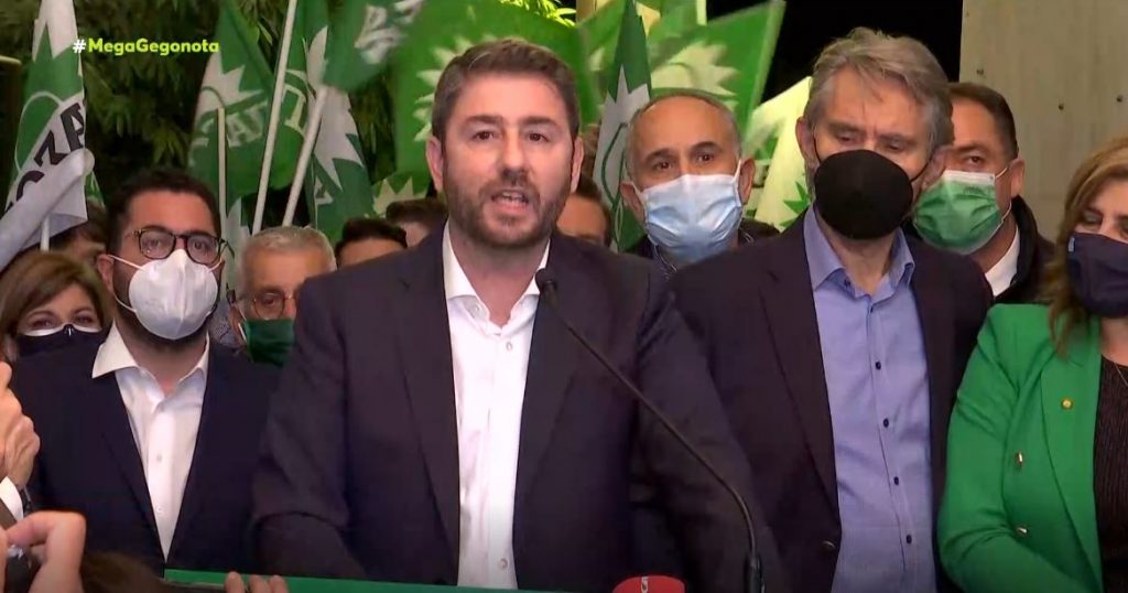 Εκλογές ΚΙΝΑΛ – Θρίαμβος Ανδρουλάκη με 68% – Αναλαμβάνει πρόεδρος του Κινήματος