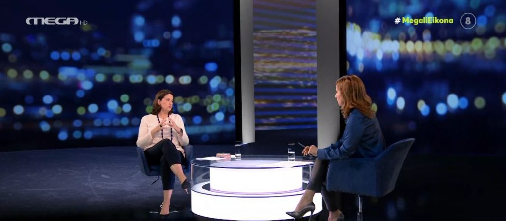 Κεραμέως στο MEGA – «Θα προστρέξω να εμβολιάσω τον γιο μου που είναι 5 ετών»
