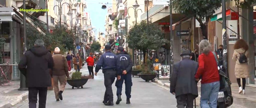 Κορωνοϊός – Με rapid test το ρεβεγιόν για τους εμβολιασμένους – «Συναγερμός» για τη μετάλλαξη Όμικρον