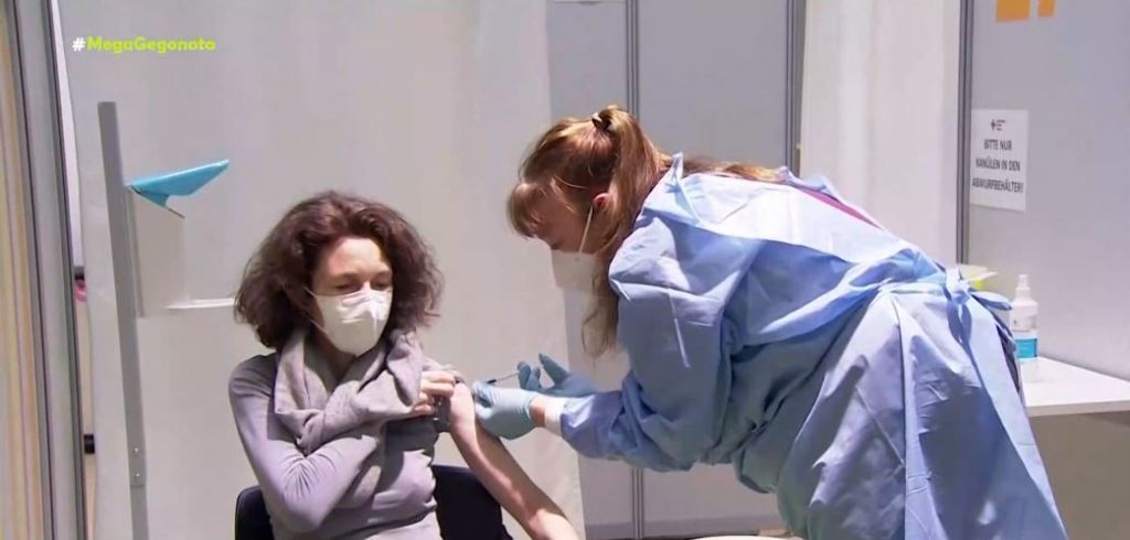 Κορωνοϊός – Νέα μέτρα παγκοσμίως φέρνει η «Όμικρον»