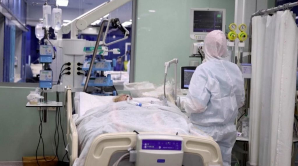 Κορωνοϊός – Ανησυχούν οι ειδικοί για τα κρούσματα της «Όμικρον» στη χώρα