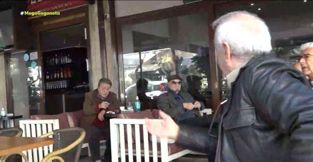 Κορωνοϊός – Οι αντιδράσεις για το πρόστιμο των 100 ευρώ στους ανεμβολίαστους άνω των 60 ετών