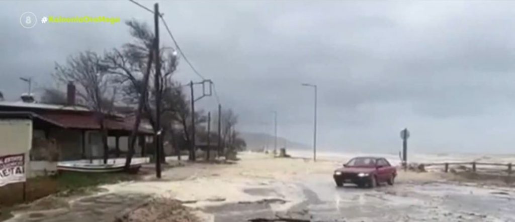 Στον κλοιό του «Διομήδη» η χώρα – Καταρρακτώδεις βροχές & θυελλώδεις άνεμοι