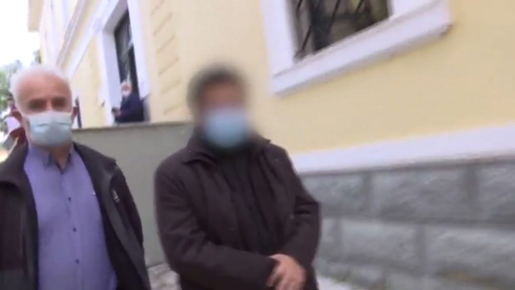 Ο πατέρας του 37χρονου ιερέα στο LIVE NEWS: «Αποκλείεται να έχει κάνει αυτά τα πράγματα»