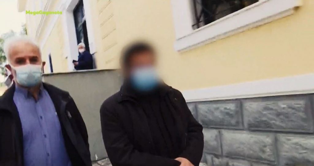 Στενεύει ο κύκλος για τον βιαστή ιερέα των Κάτω Πατησίων