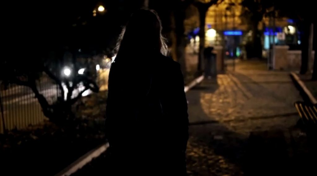 Αργυρούπολη – Άγριος ξυλοδαρμός γυναίκας από τον σύντροφό της