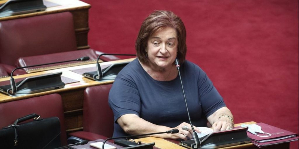 Μαριέττα Γιαννάκου: Εσπευσμένα στο 251 ΓΝΑ