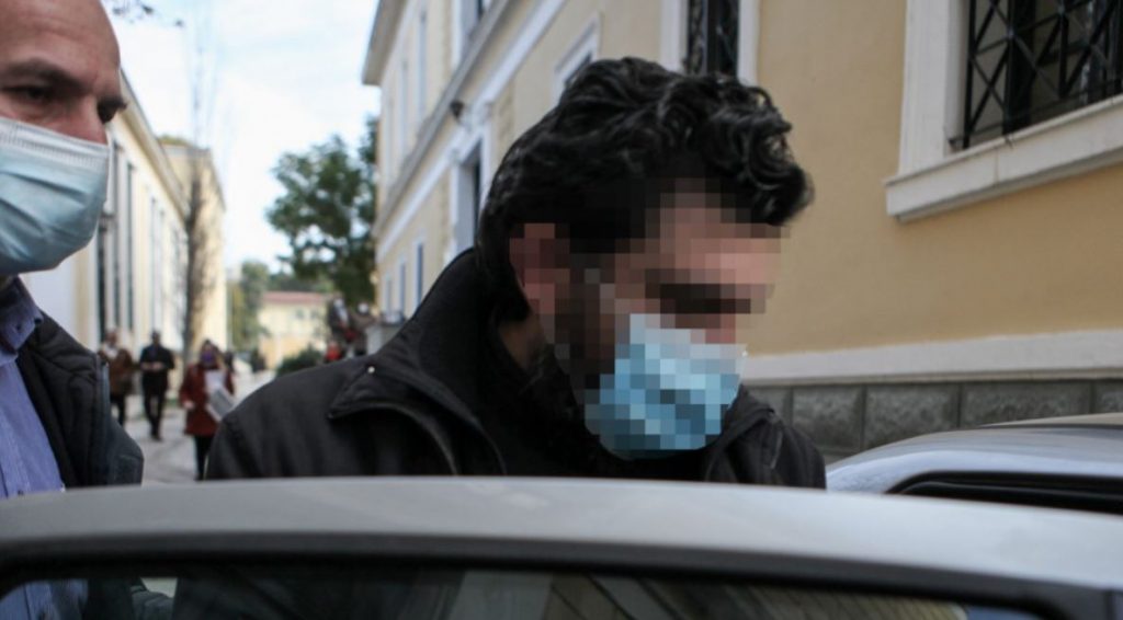 Βιασμός ανήλικης: Ο ιερέας τη βίαζε μέσα στην εκκλησία & μετά τη… νουθετούσε – Kαταγγελίες σοκ