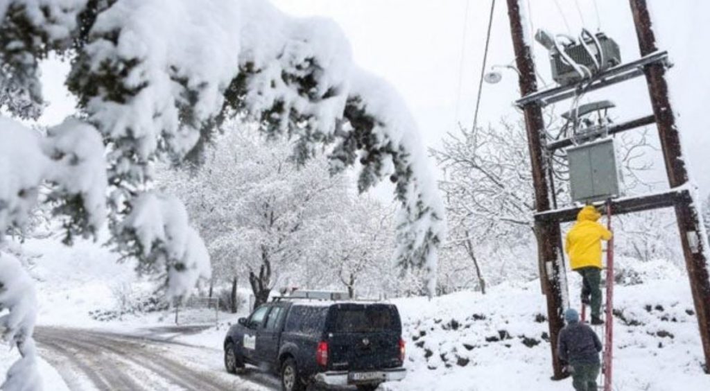 Κακοκαιρία: Ατελείωτη ταλαιπωρία για 3ο 24ωρο για τους Αθηναίους