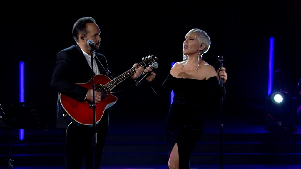 Πηνελόπη Αναστασοπούλου και Κώστας Μακεδόνας «Αντικριστά»