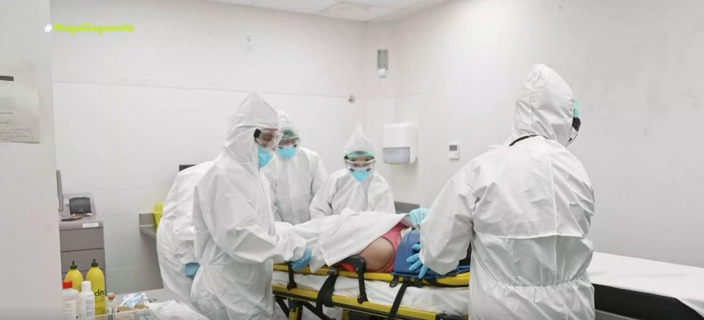 Κορωνοϊός: Lockdown στους ανεμβολίαστους προτείνει ο Καπραβέλος – «Η 3η δόση δε “χτίζει” τείχος ανοσίας» – «Παράθυρο» και για 4η δόση