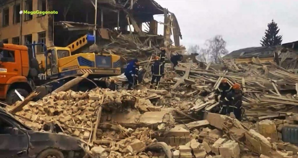 Νύχτα κόλασης με εκτεταμένους βομβαρδισμούς σε πόλεις της Ουκρανίας