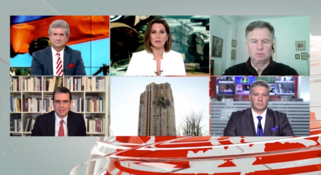 Τηλεφωνική επικοινωνία Τσαβούσογλου – Λαβρόφ για τις εξελίξεις στην Ουκρανία