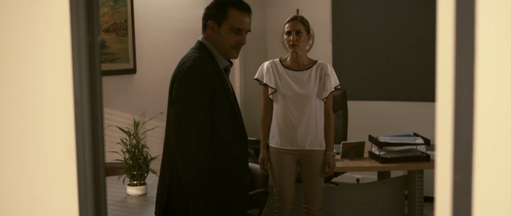 Σκοτεινή θάλασσα: Τι θα δούμε Δευτέρα και Τρίτη, στα επεισόδια 15 και 16