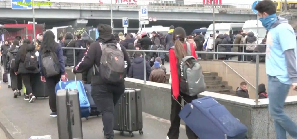 Ουκρανία: Στη δίνη του πολέμου οι Έλληνες του Κιέβου και της Μαριούπολης