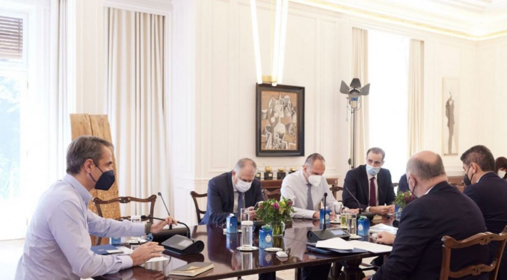 Μέτρα για την αντιμετώπιση της οπαδικής βίας ανακοίνωσε η κυβέρνηση