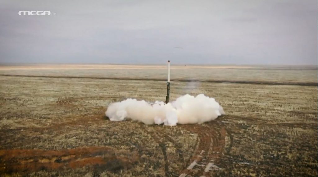 Ραγδαίες οι εξελίξεις στην Ουκρανία – «Εγκαταλείψτε τη χώρα»