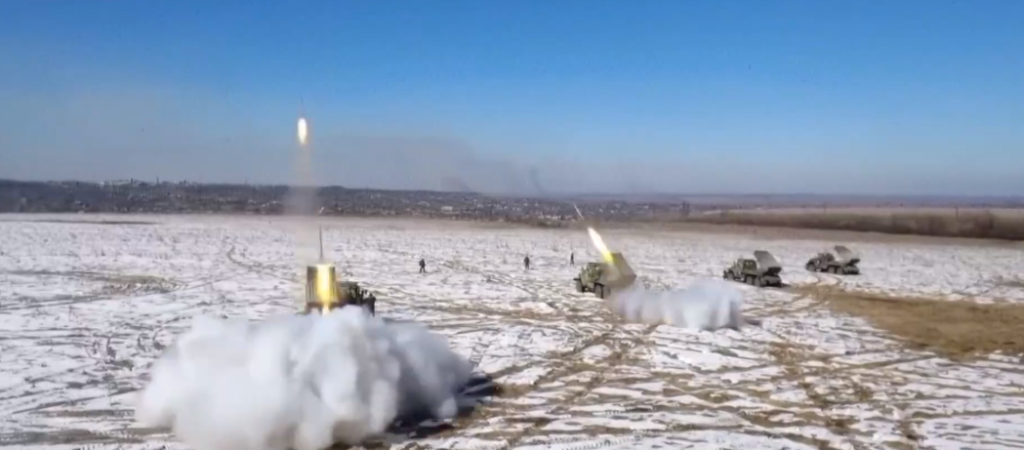 Στάχτες η Μαριούπολη – Εγκλωβισμένοι 300.000 άμαχοι