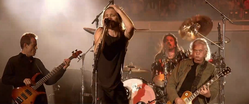 Τέιλορ Χόκινς: Έφυγε από τη ζωή ο ντράμερ των Foo Fighters