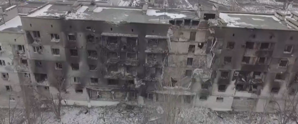 Ανελέητοι βομβαρδισμοί στην Μαριούπολη – Σθεναρή αντίσταση των Ουκρανών