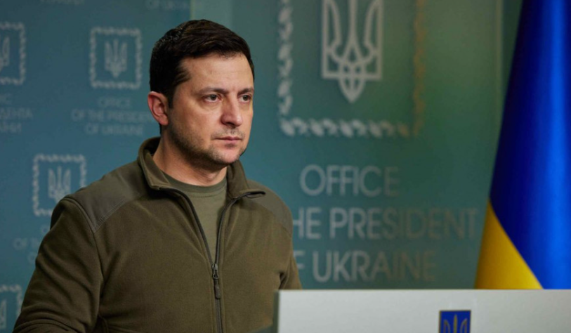 Ο Ζελένσκι ζητά να μιλήσει απευθείας με τον Πούτιν- «Κάθισε μαζί μου για διαπραγματεύσεις, αλλά όχι στα τριάντα μέτρα»