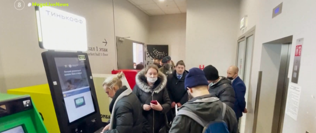 Πόλεμος στην Ουκρανία: Στο χείλος της οικονομικής καταστροφής η Ρωσία