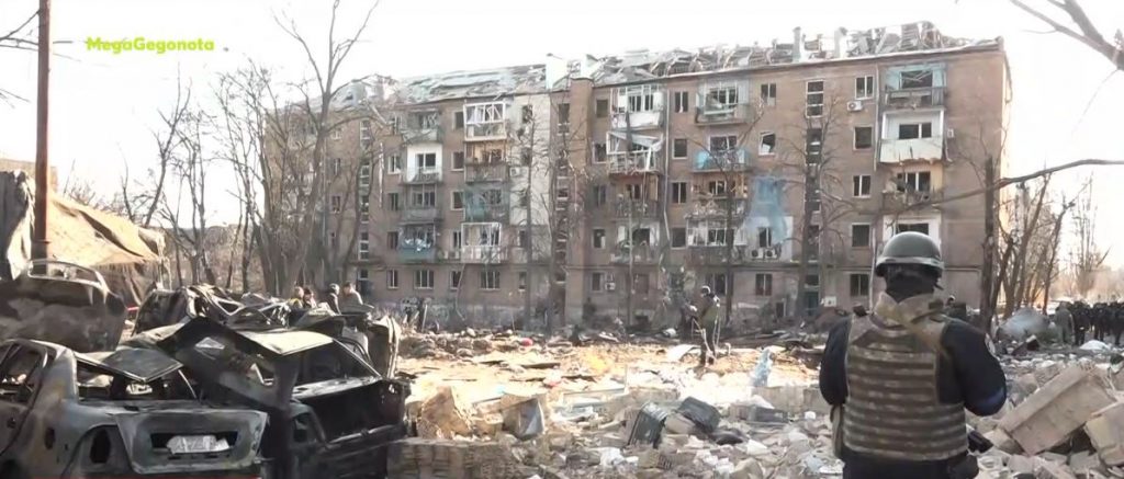 Πόλεμος στην Ουκρανία: Ανελέητοι βομβαρδισμοί σε όλες τις μεγάλες πόλεις – Τελευταίες εξελίξεις