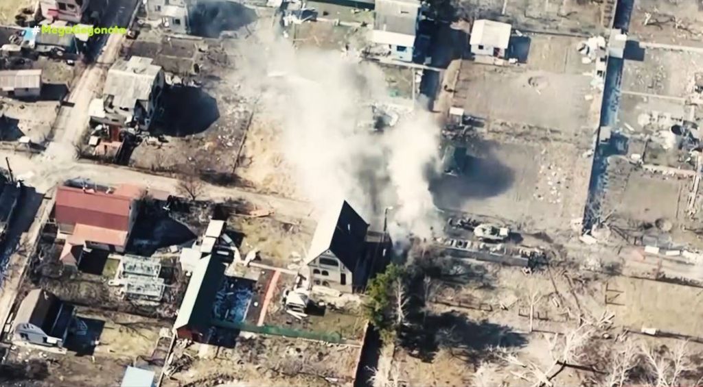 Πυραυλική επίθεση στο Μικολάιβ – Τουλάχιστον 7 άμαχοι νεκροί