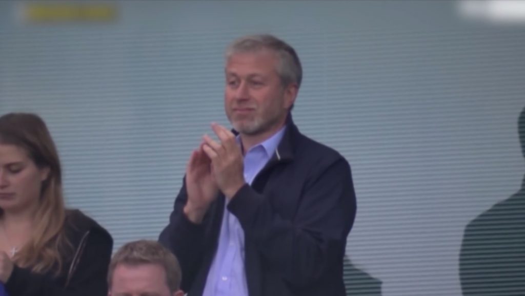 Στάση αναμονής για τους Ρώσους μεγιστάνες