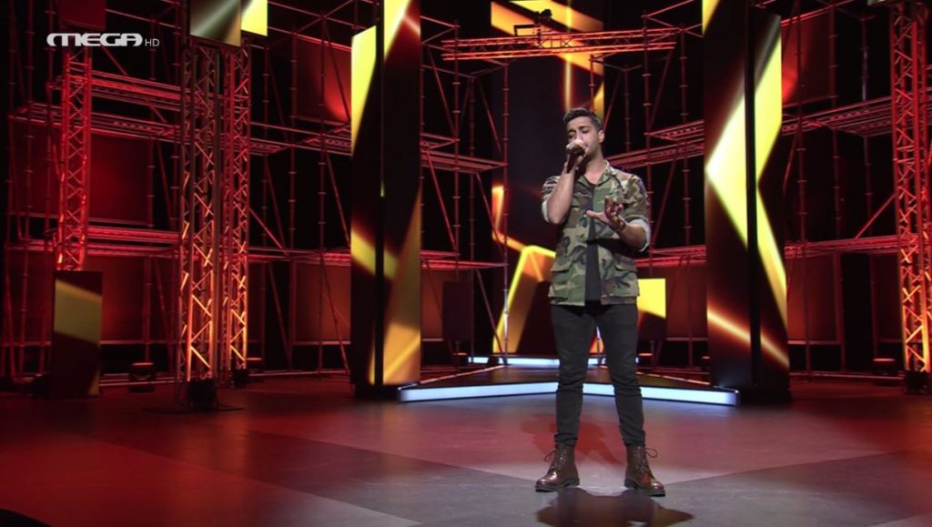 X-Factor: Όλα… αγαπούν τον ψυχωμένο Φώτη