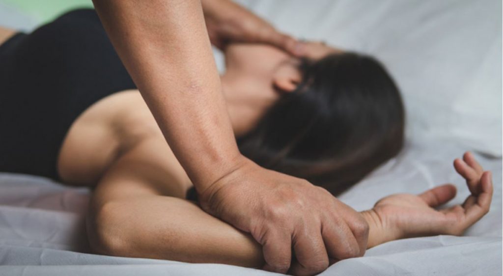 Νέα Φιλαδέλφεια: Σεσημασμένος ο 31χρονος που προσέλαβε 18χρονη ως baby sitter & τη βίασε