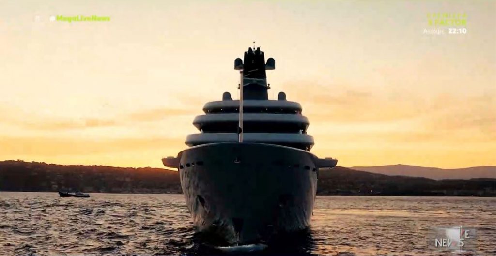 Στην Κρήτη το γιοτ του Αμπράμοβιτς – Δεν μπορεί να πιάσει λιμάνι λόγω κυρώσεων