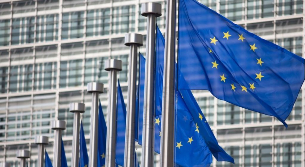 ΕΕ: Καθεστώς υποψήφιας χώρας σε Ουκρανία & Μολδαβία