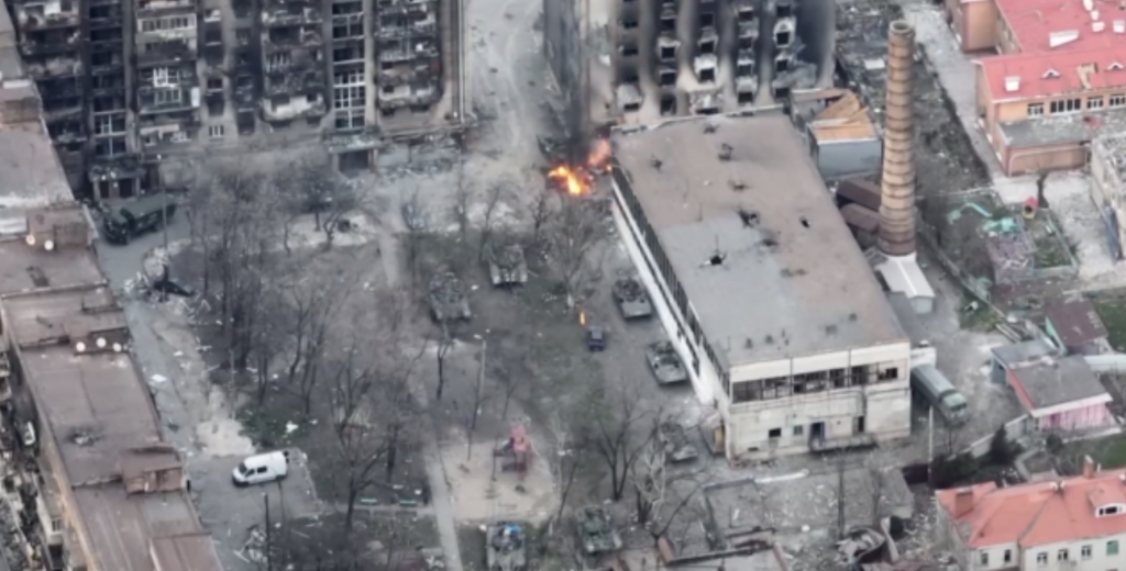 Ουκρανία: Σφίγγει η ρωσική «τανάλια» γύρω από τη Μαριούπολη