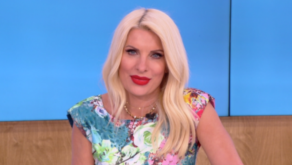 Ελένη, με την Ελένη Μενεγάκη (28/04/2022) - 