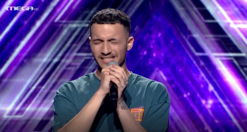 X-Factor: Μάγεψε με το «Dancing on my own» ο Γιάννης Ονησιφόρου
