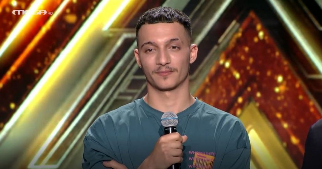 X-Factor: Ο Γιάννης Ονησιφόρου κέρδισε μία θέση στα chair challenge