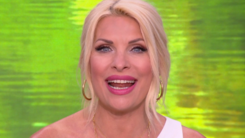 Ελένη, με την Ελένη Μενεγάκη (29/04/2022) - 