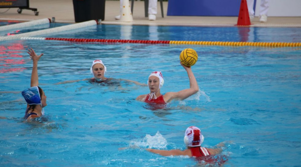 Πόλο γυναικών: Τρίτος τίτλος για τον Ολυμπιακό σε μία ονειρεμένη χρονιά