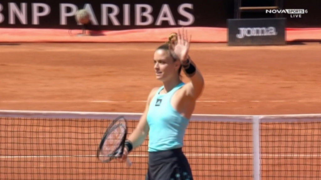 Τένις: Νίκες για Τσιτσιπά & Σάκκαρη