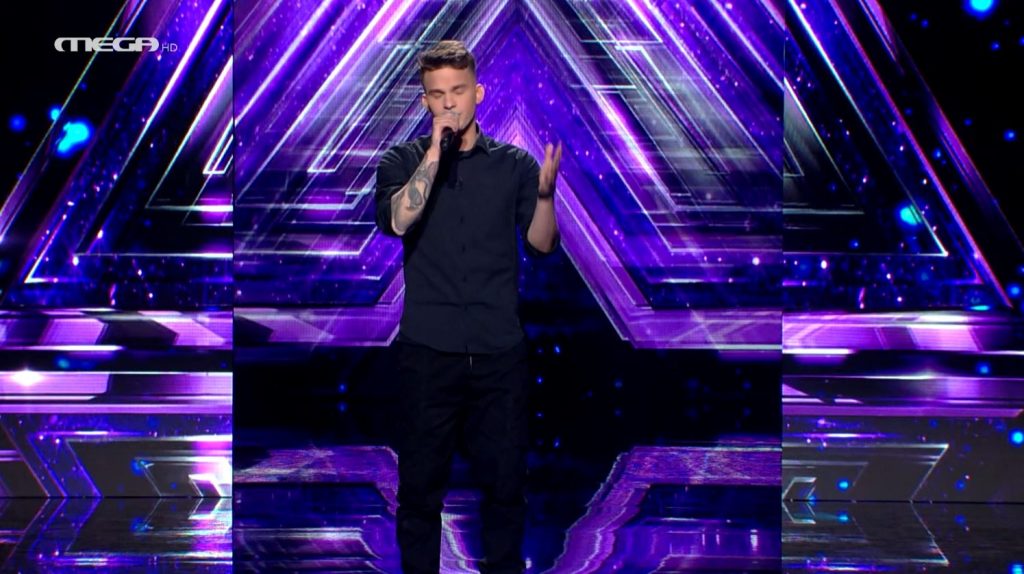 X Factor: Καθηλωτικός ο Θάνος Λάμπρου με το «Sign of the times»