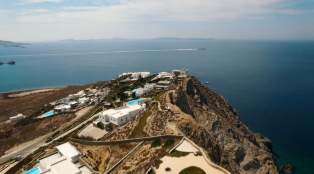 Θύελλα αντιδράσεων για τις χρεώσεις στην Μύκονο