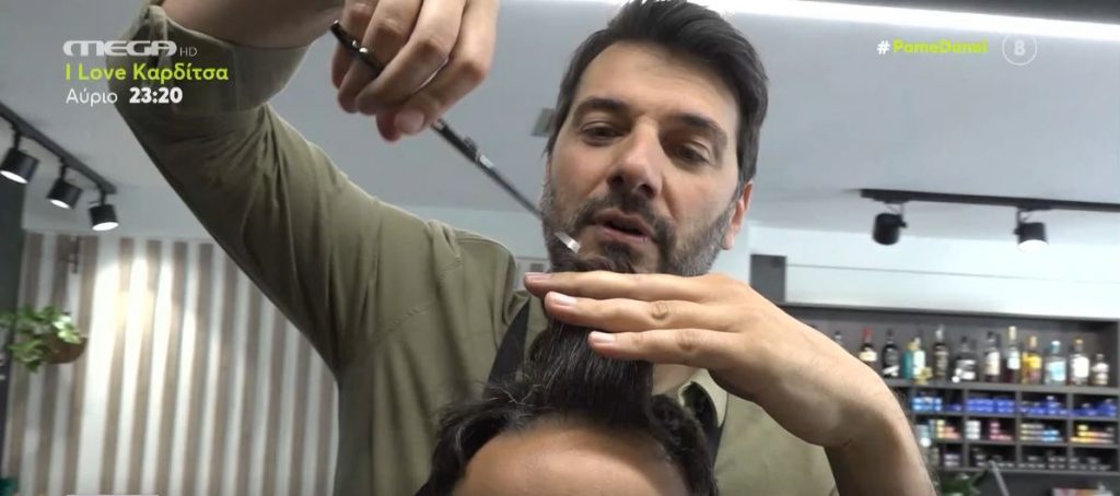 Ο Παναγιώτης Χατζηδάκης έγινε… κομμωτής!