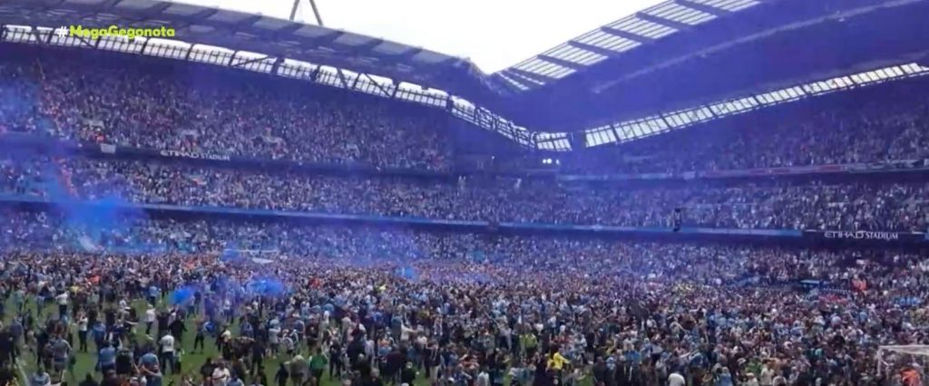 Πανηγυρισμοί σε Μάντσεστερ & Μιλάνο για την κατάκτηση του πρωταθλήματος