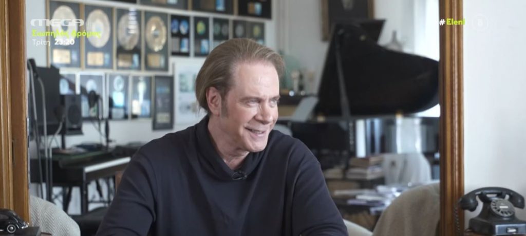 Στέφανος Κορκολής: «Το πρώτο τραγούδι της μητέρας μου ήταν ένα σημείωμα της που βρήκα τυχαία και το μελοποίησα»